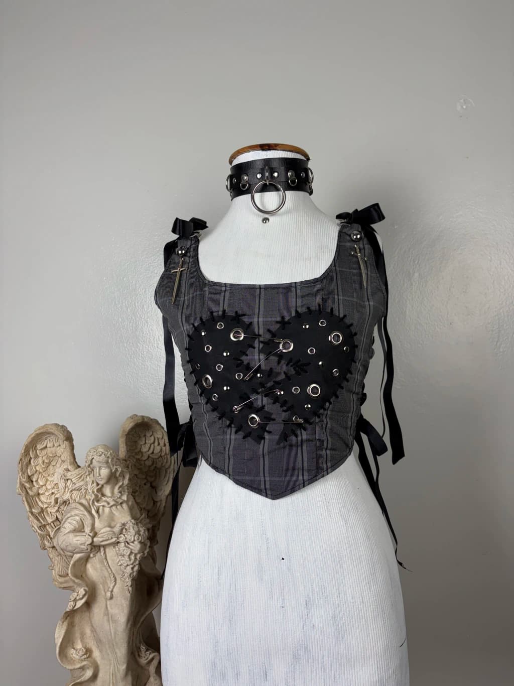 Corset Broken Heart